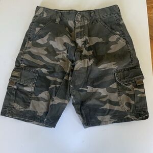 Wrangler Boys Size 10 Husky Camo Cargo Shorts 100% Cotton